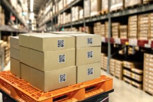 Material, Rohstoffe und Waren transportieren mit Transfer Stock